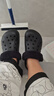 卡駱馳（CROCS）貝雅暖絨克駱格洞洞鞋|206633 黑/黑-060 39(240mm)  曬單實拍圖