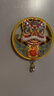 品卓好禮醒獅浮雕流沙金屬冰箱貼 廣東省博物館中國風(fēng)文創(chuàng  )廣州特色旅游紀念品送朋友外國人禮物 獅來(lái)運轉】紅色冰箱貼-卡紙裝 曬單實(shí)拍圖