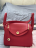 LORAWIER輕奢包包女款單肩包斜挎女包奢侈品牌情人節新年生日禮物送女友 琳迪包紅色-大號26cm 贈絲巾+小馬掛件 曬單實(shí)拍圖