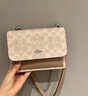 蔻馳（COACH）klare 17 女士新款印花單肩斜挎小方包風(fēng)琴送女生禮物 沙黃色配灰褐色CW206SVPWH 禮物 曬單實(shí)拍圖