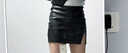 麥潮尚黑色小皮裙女秋冬半身裙短款韓版高腰顯瘦包臀開(kāi)叉皮一步裙 黑色 XS 曬單實(shí)拍圖