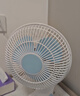 水月明插電款小型夾式電風(fēng)扇強力大學(xué)生宿舍床頭壁掛式辦公臺式小風(fēng)扇臺扇靜低音家用桌面夾扇辦公室  藍色塑料網(wǎng)（自帶1.3米線(xiàn)） 可立可掛可夾多功能搖頭風(fēng)扇 曬單實(shí)拍圖