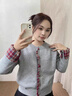 妃奧絨2025秋冬新款假兩件韓系圓領(lǐng)拼接格子毛衣女寬松休閑針織開(kāi)衫上衣 灰色 均碼 【90-135斤】 曬單實(shí)拍圖