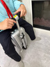 Airwheel愛(ài)爾威電動(dòng)行李箱可騎行拉桿箱可坐可代步鋁框箱包20英寸登機箱 曬單實(shí)拍圖