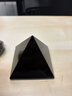 黑曜石金字塔擺件幸運符招財好運教育裝飾 黑曜石金字塔風(fēng)水擺件 邊長(cháng)：8cm 曬單實(shí)拍圖
