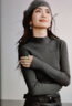 紅袖肌理感針織衫上衣秋季新款女裝正肩顯瘦氣質(zhì)百搭保暖半高領(lǐng)毛衣 深灰080（預售11.8） M 曬單實(shí)拍圖