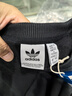 adidas吳艷妮同款街頭漫游系列運動(dòng)衛衣套頭衫秋季阿迪達斯三葉草 黑色   M 曬單實(shí)拍圖