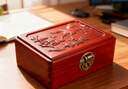 紅花梨木制首飾收納盒螺鈿實(shí)木質(zhì)榫卯結構彩禮金珠寶飾品證件盒子 20cm紅花梨浮花首飾盒 曬單實(shí)拍圖