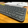 羅技（Logitech）時尚系列 K380 鍵盤 藍牙辦公鍵盤 無線鍵盤 女友 便攜超薄鍵盤 筆記本鍵盤 黑灰色 曬單實拍圖
