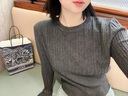 艾珠兒（Aizhuer）法式高級感灰色針織連衣裙子女秋冬季2025新款小個子氣質(zhì)長裙套裝 淺灰色上衣+深灰色半身裙 均碼 （建議80-140斤） 曬單實拍圖