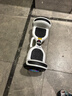 領(lǐng)奧智能兒童電動(dòng)平衡車(chē)3-6-12歲體感10歲到15歲以上兩輪自動(dòng)平行車(chē)雙輪成年人新款扭扭車(chē) 10吋炫光白【藍牙+減震越野輪】 曬單實(shí)拍圖