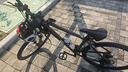 喜德盛（xds）山地自行車(chē)黑客500鋁合金車(chē)架24速油碟單車(chē)27.5輪徑深灰白17寸 曬單實(shí)拍圖
