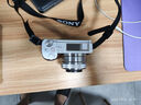 索尼（SONY）ZV-E10 微單數碼相機 4K視頻 vlog 直播相機 zv-e10 創(chuàng  )意濾鏡 白色套機【128卡+相機套+品牌電池+座充】 官方標配 曬單實(shí)拍圖