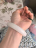 京鑒新疆和田玉手鐲羊脂玉白玉手鐲女款玉鐲子送禮物+證書+禮盒 64mm 51mm 曬單實(shí)拍圖