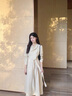 舒芳蝶（shufangdie）長(zhǎng)袖斜門襟連衣裙女裝2025秋季新款設(shè)計(jì)感今年流行漂亮收腰裙子潮 杏色 M 曬單實(shí)拍圖