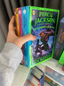 新版 英文原版 波西杰克遜與神火之盜 第一季五部曲 1-5禮盒裝 Percy Jackson Collection 第一季 希臘神話(huà)冒險 Rick Riordan 青少年奇幻小說(shuō) 綠山墻 【第一季 新 曬單實(shí)拍圖