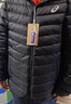 asics亞瑟士童裝三防科技高充絨輕量保暖羽絨服 黑色 清潔度1000-鴨絨 140 充絨量79g 曬單實(shí)拍圖