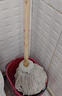 線(xiàn)拖把老式拖把餐飲店拖把木把餐廳教室耐用純棉紗拖把圓頭 白線(xiàn)圓頭1把 曬單實(shí)拍圖