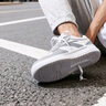安踏輕松板鞋男鞋冬季透氣厚底小白鞋純白色休閑鞋輕便運動(dòng)鞋子男 【輕松1】純凈白/霧灰-5 42 曬單實(shí)拍圖