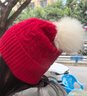 鄂爾多斯1980純羊絨毛球裝飾絞花針織帽女裝毛線(xiàn)帽25秋冬新品 大紅 50cm 曬單實(shí)拍圖
