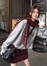 匯媚韓系慵懶休閑一整套衛衣圍脖格子短裙三件套女套裝女2025秋冬新款 紅色上衣+半裙+圍巾 三件套 M 建議90-105 曬單實(shí)拍圖