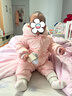 戴維貝拉（DAVE＆BELLA）0-6個(gè)月寶寶衣服新生兒羽絨爬服冬裝新款三防嬰兒連體衣睡衣 粉底印花【現貨】 66cm  【充絨量61g】 曬單實(shí)拍圖