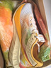 索康尼（SAUCONY）啡鵬4 ENDORPHIN PRO 4 全掌碳板競速跑鞋男馬拉松緩震跑步運動(dòng)鞋 米黃500【上海城市款】 40.5 曬單實(shí)拍圖