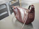 古森奴復古簡(jiǎn)約真皮馬鞍包頭層牛皮休閑寬肩帶單肩月牙包植鞣軟皮斜挎包 125-800302咖啡色 真皮馬鞍包 曬單實(shí)拍圖
