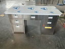 304不銹鋼辦公桌電腦桌無(wú)塵車(chē)間工作臺寫(xiě)字桌分揀桌實(shí)無(wú)菌抽屜桌 【304不銹鋼】1.2米+三斗兩門(mén) 曬單實(shí)拍圖