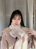 唐獅（TonLion）毛毛絨圍脖女秋冬季2025新款保暖防寒護頸交叉毛絨圍巾韓版可愛(ài) 香檳色 曬單實(shí)拍圖