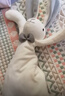 澳貝（auby）嬰幼兒玩具抗菌小兔安撫巾寶寶哄睡神器阿貝貝毛絨手偶新生兒禮物 曬單實(shí)拍圖