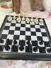 得力(deli) 磁石國際象棋學(xué)生桌游厚實(shí)便攜式折疊棋盤(pán)益智桌游 曬單實(shí)拍圖
