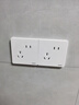 正泰（CHNT）開(kāi)關(guān)插座NEW6-C11130斜五孔 86型暗裝插座面板 6C奶油白10只裝 曬單實(shí)拍圖