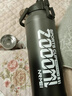 恩爾美（nRMEI)學(xué)生運動(dòng)大容量戶(hù)外保溫杯便攜車(chē)載健身保冷運動(dòng)水壺316 【黑灰漸變】2000ml 曬單實(shí)拍圖