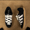 adidas「鯊魚(yú)面包鞋」ADIMATIC經(jīng)典滑板鞋男女阿迪達斯官方三葉草 黑色/白色   42 曬單實(shí)拍圖