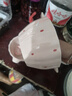 少女心草莓雙耳碗勺加厚湯碗沙拉碗飯碗家用碗高顏值釉下彩餐具 淺粉草莓雙耳碗（1碗1勺） 2件套 曬單實(shí)拍圖