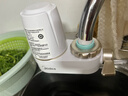 美的（Midea）凈水器水龍頭過(guò)濾器家用自來(lái)水過(guò)濾器凈水器直飲廚房衛生間通用除余氯除水垢雙出水可清洗濾芯 微氣泡一機2芯【12級去除農殘】 曬單實(shí)拍圖