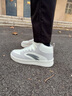 安踏（ANTA）高幫板鞋男秋冬季新款皮面防水厚底增高運動(dòng)鞋經(jīng)典小白鞋板鞋男 【店長(cháng)推薦高幫板鞋】象牙白/灰 43 曬單實(shí)拍圖