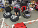 普利司通（Bridgestone）汽車(chē)輪胎 215/60R16 95V T001 適配帕薩特/銳志/凱美瑞/雅閣/天籟 曬單實(shí)拍圖