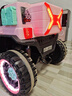 爵士酷派牧馬人兒童電動(dòng)車(chē)可坐大人寶寶四驅越野車(chē)男女孩遙控玩具電動(dòng)汽車(chē) 至尊+粉色+皮座+發(fā)光軟輪+12V14A超威電瓶 曬單實(shí)拍圖