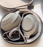 索尼（SONY）WH-1000XM4頭戴式無(wú)線(xiàn)主動(dòng)降噪藍牙大法耳機帶麥克風(fēng)耳機架 香檳金+耳機架+插頭 WH-1000XM4【標配】 曬單實(shí)拍圖