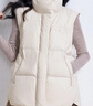 鴨鴨（YAYA）羽絨馬甲女短款2025秋冬新款輕薄立領(lǐng)休閑時(shí)尚百搭保暖坎肩背心K 米白色 M (160) 曬單實(shí)拍圖