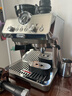 德龍（Delonghi）咖啡機 半自動(dòng)意式冷萃 可變壓技術(shù)15Bar泵壓家用美式打奶泡現磨豆粉兩用現磨壓力表 EC9255.M 8檔感應研磨 金屬機身 曬單實(shí)拍圖
