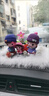 卡通汽車(chē)裝飾擺件幸福一家四口車(chē)載香水創(chuàng  )意趣味飾品可愛(ài)公仔組合 三口之家-女孩太陽(yáng)花+鑲鉆墊 曬單實(shí)拍圖
