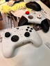 雷蛇（Razer）幻影戰狼V3專(zhuān)業(yè)版游戲手柄 霍爾線(xiàn)性扳機搖桿 無(wú)線(xiàn)連接 多平臺兼容 XBOX電腦PC適用 月光白 曬單實(shí)拍圖