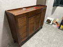 源氏木語(yǔ)實(shí)木鞋柜家用門(mén)口玄關(guān)柜客廳原木百葉門(mén)收納柜陽(yáng)臺儲物柜胡桃色 曬單實(shí)拍圖