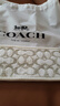 蔻馳（COACH）奧萊女士經(jīng)典標志金屬光澤頭巾 粉筆白色 曬單實(shí)拍圖