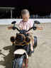 貝趣兒童電動(dòng)車(chē)摩托車(chē)1-3-6歲寶寶三輪車(chē)小孩玩具車(chē)可坐人遙控電瓶車(chē) 超大棕金色【遙控雙驅+藍牙+音樂(lè ) 1-7歲生日周歲六一兒童節禮物 曬單實(shí)拍圖
