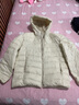 雅鹿羽絨服女士輕薄秋羽絨連帽簡(jiǎn)約純色修身保暖短款外套 淺灰 175  曬單實(shí)拍圖