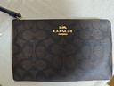 蔻馳（COACH）【品牌直供】女士小號手拿錢(qián)包手腕包深棕配黑色CZ277新年禮物 曬單實(shí)拍圖
